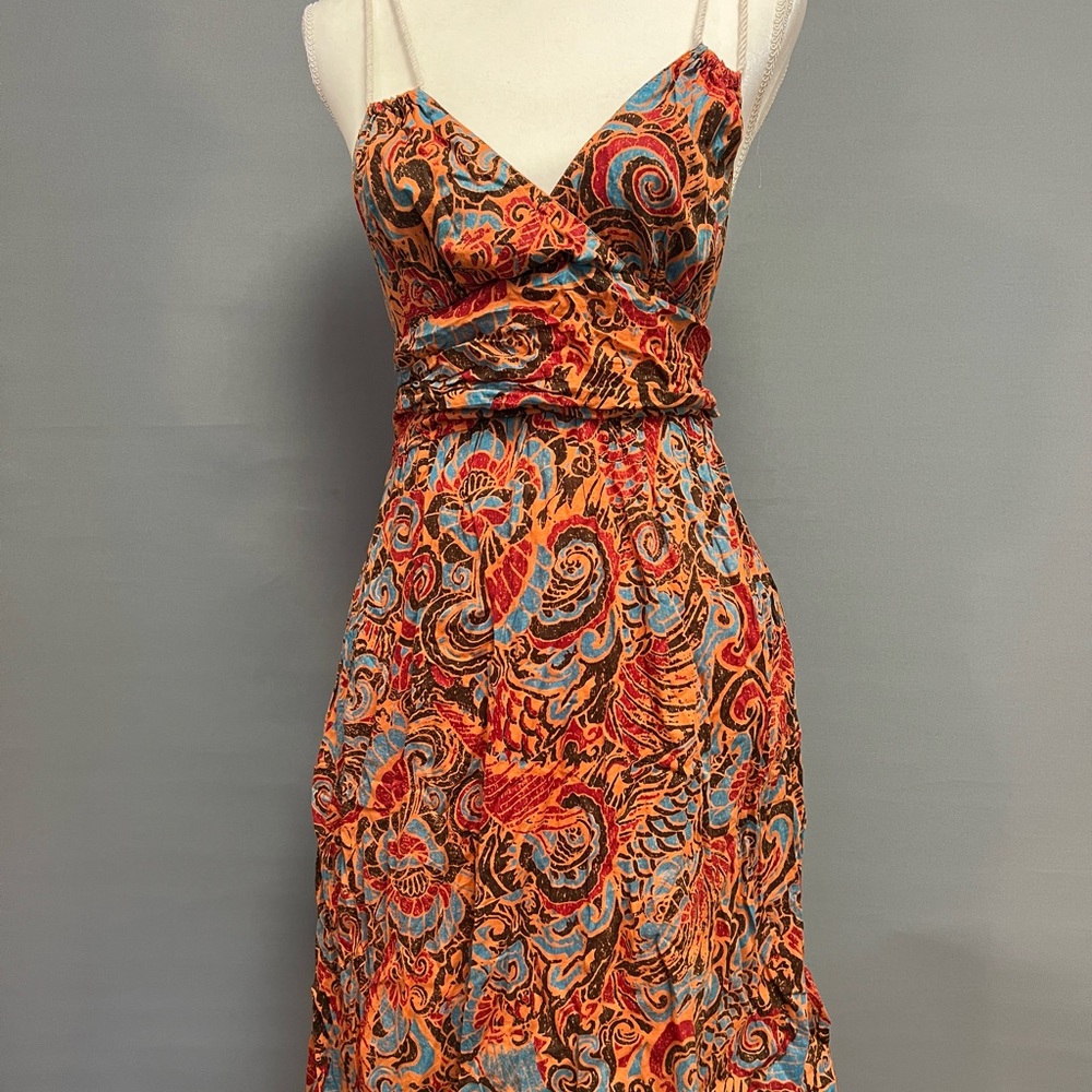 Gorgeous Anthropology sundress with pockets! Size 4, 100% Cotton and lined.